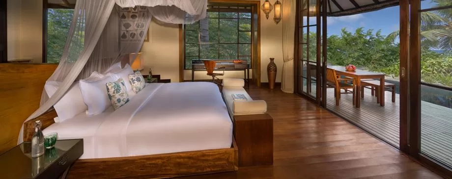 Luxury gay travel