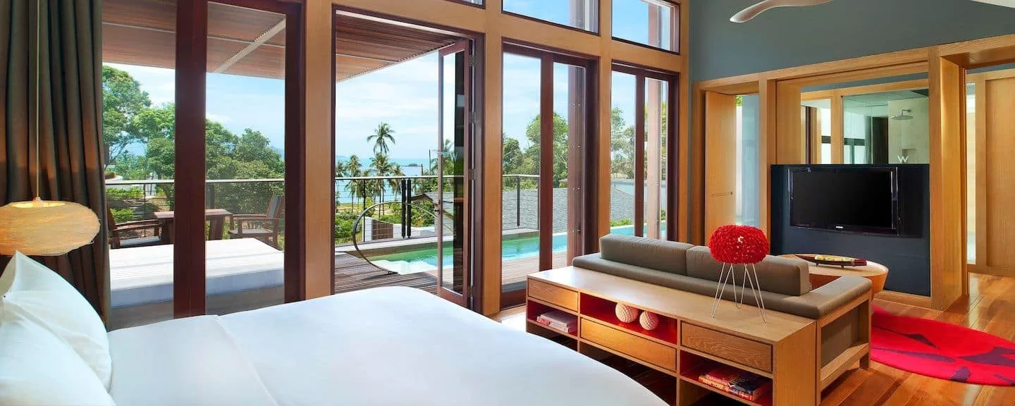 Luxury gay travel