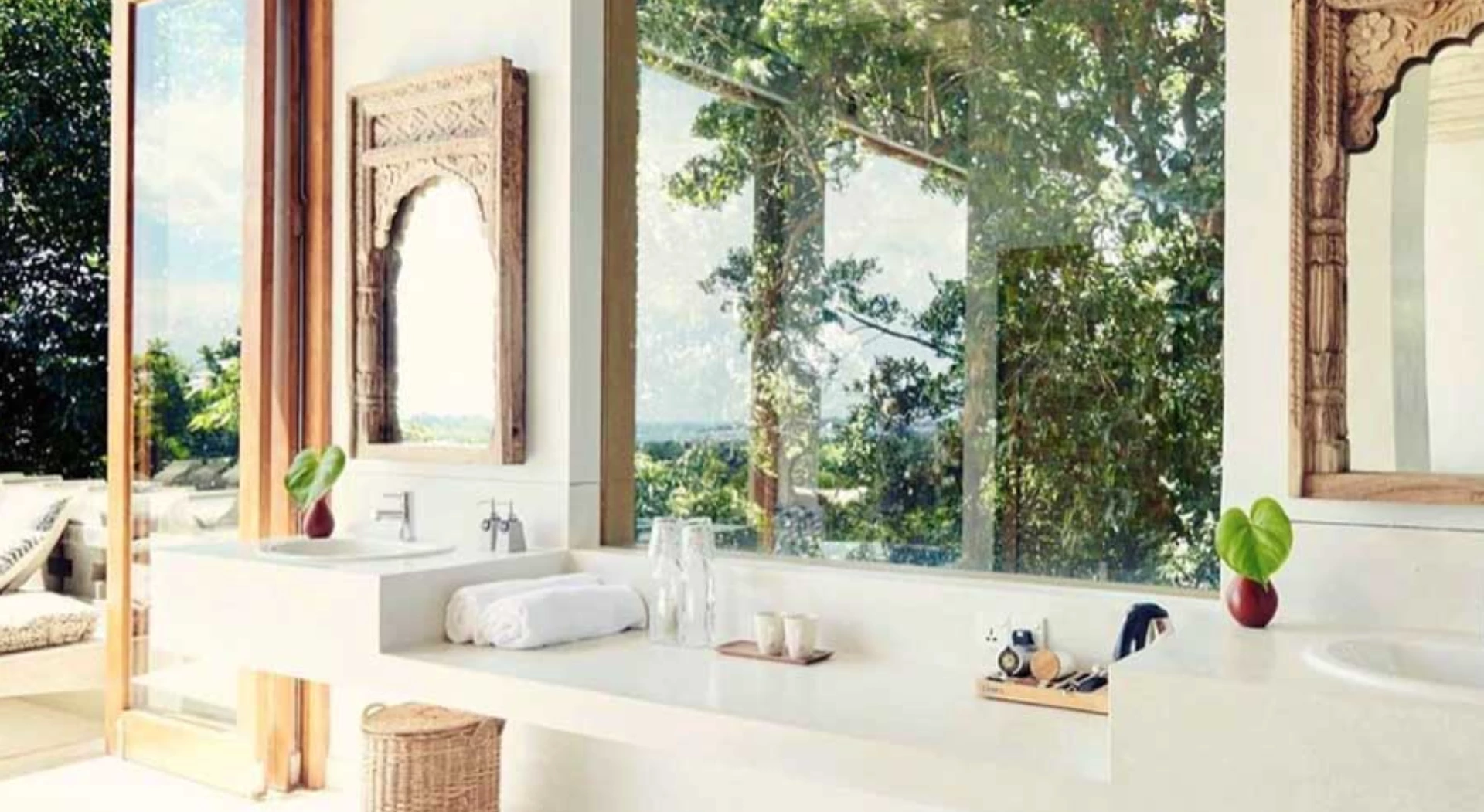 Luxury gay travel