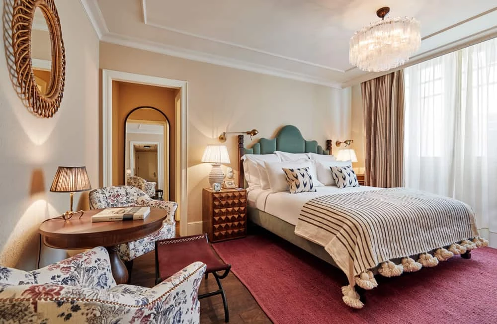 Luxury gay travel