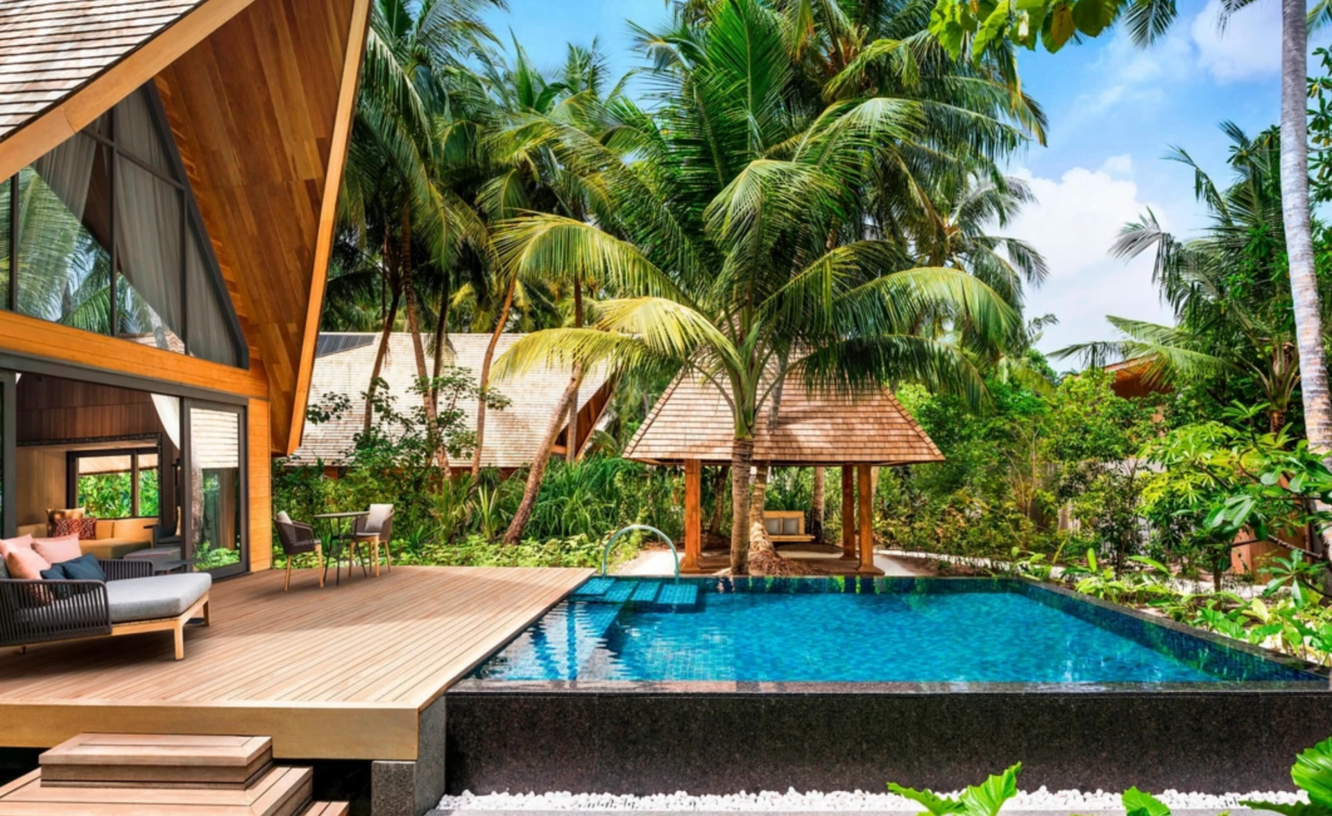 Luxury gay travel