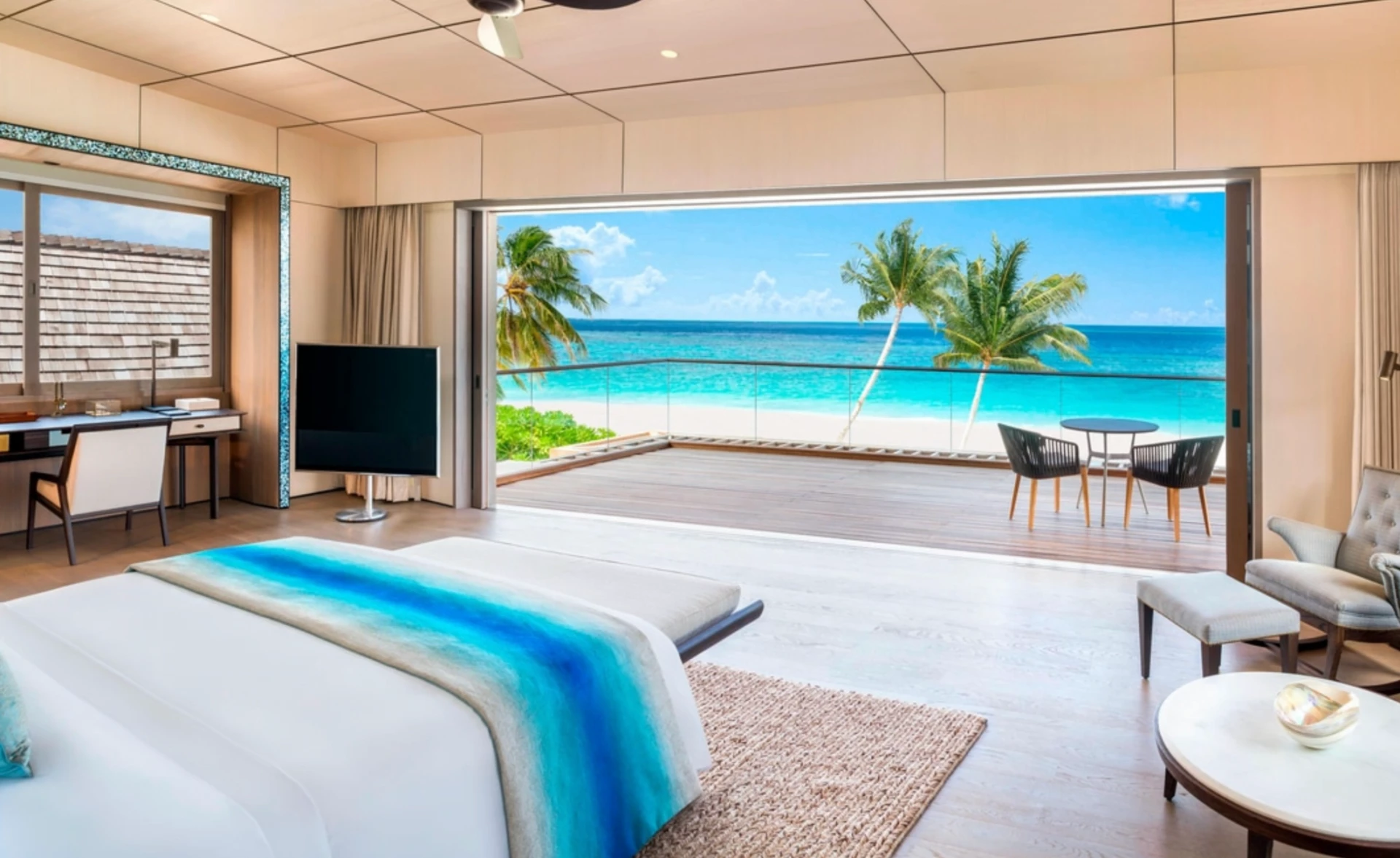 Luxury gay travel