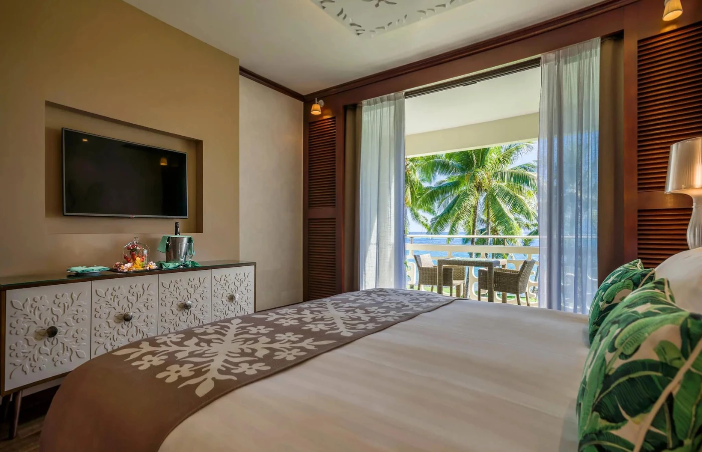 Luxury gay travel