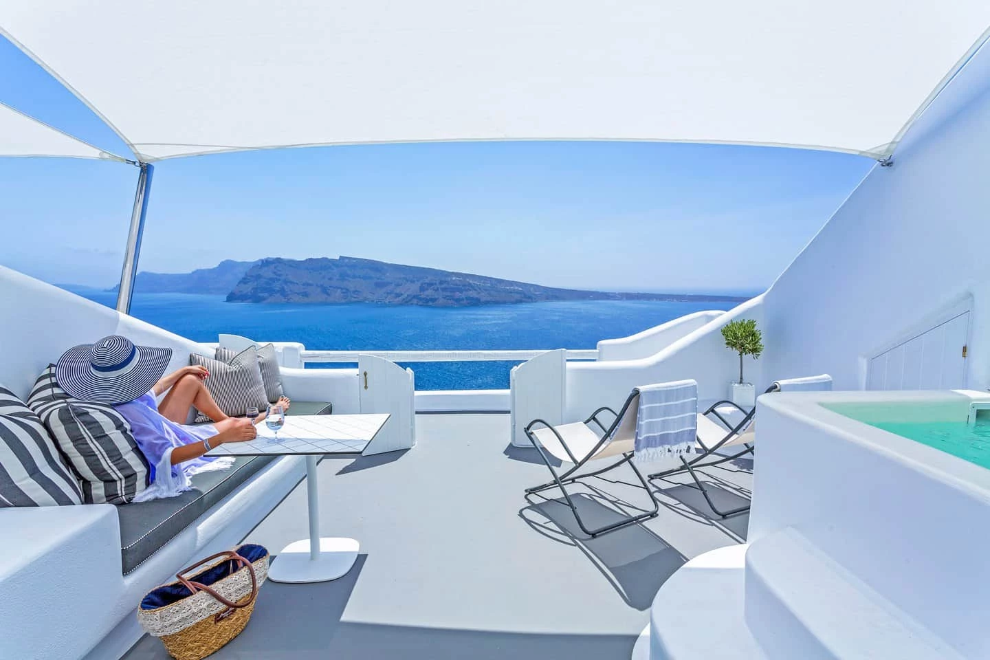 Charisma Suites
