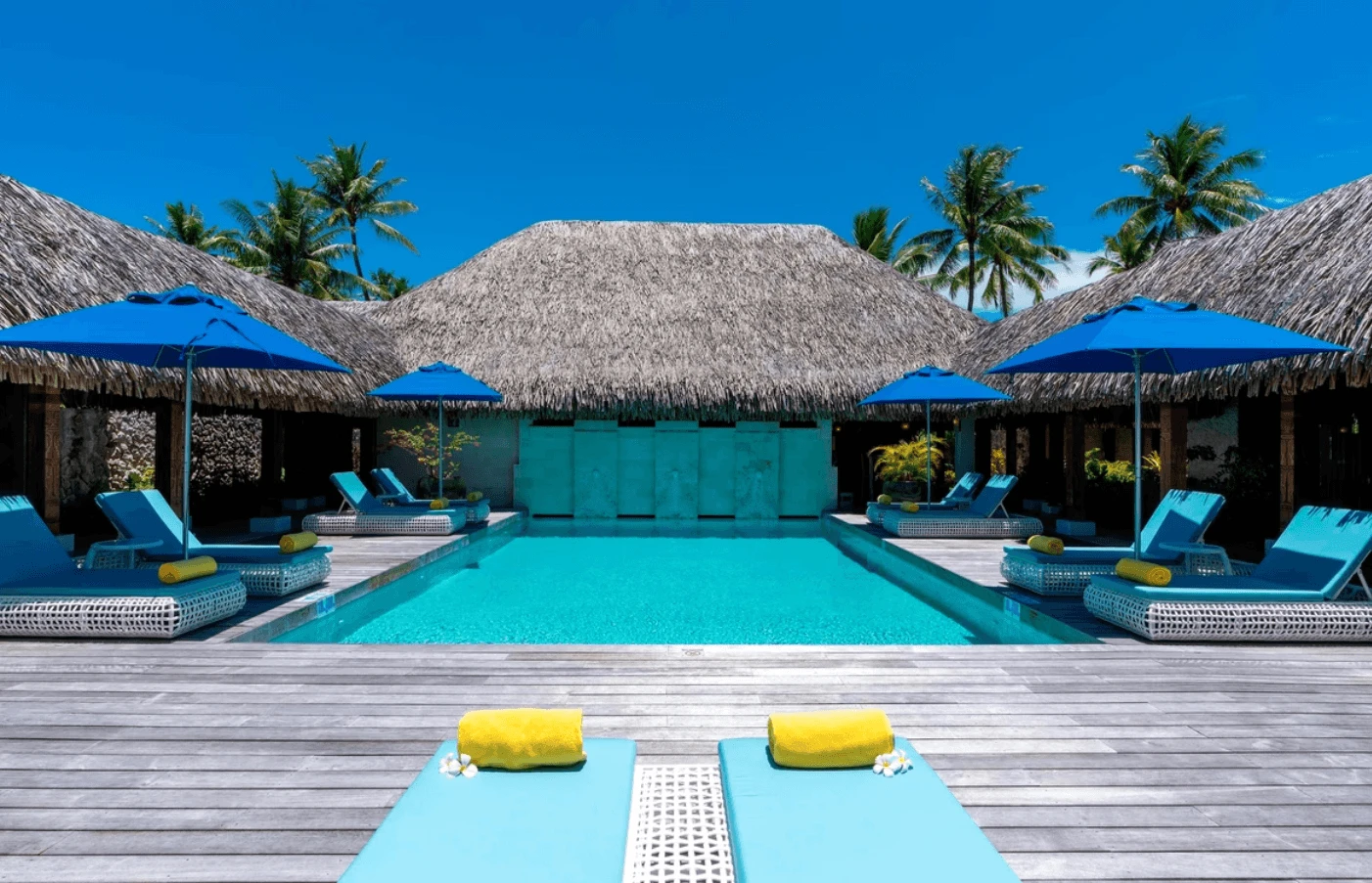 Luxury gay travel